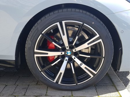 2026 BMW 5-Series - photo 12