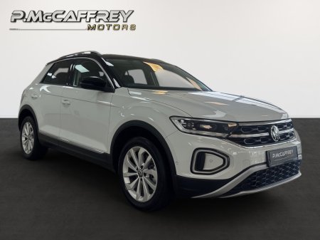 2023 Volkswagen T-Roc - photo 3