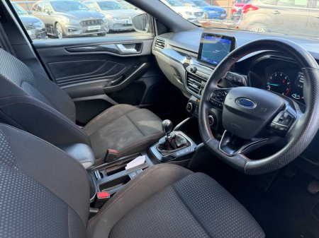 2022 Ford Focus - photo 4