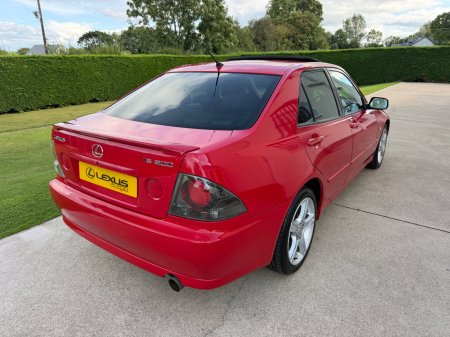 2002 Lexus IS - photo 5