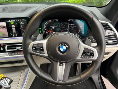 2022 BMW X5 - photo 6