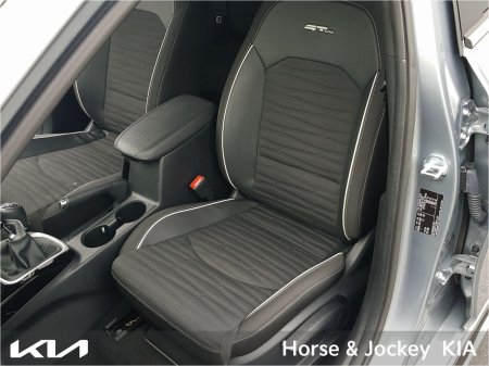 2025 Kia Ceed - photo 17