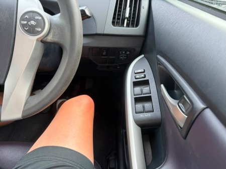 2013 Toyota Prius - photo 13