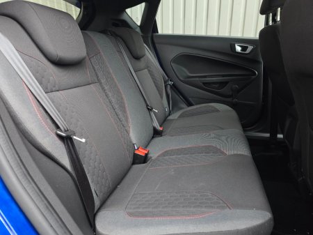 2017 Ford Fiesta - photo 19