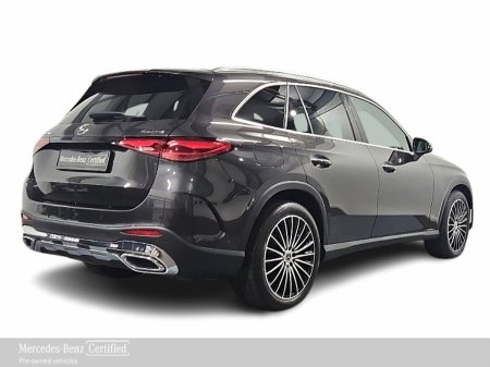 2025 Mercedes-Benz GLC - photo 4