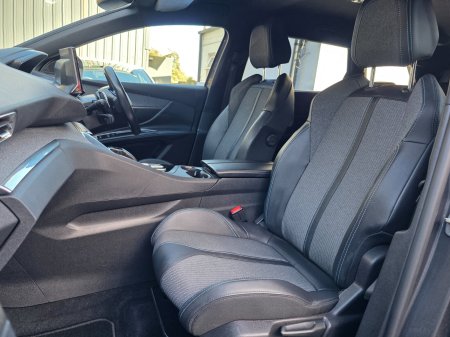 2023 Peugeot 5008 - photo 5