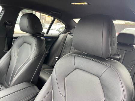 2020 BMW 5-Series - photo 11