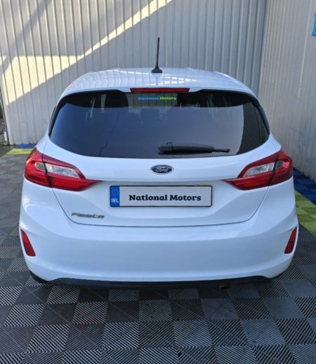 2020 Ford Fiesta - photo 4