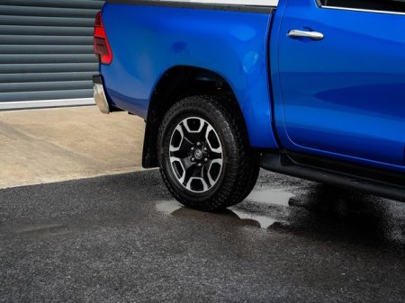2021 Toyota Hilux - photo 11