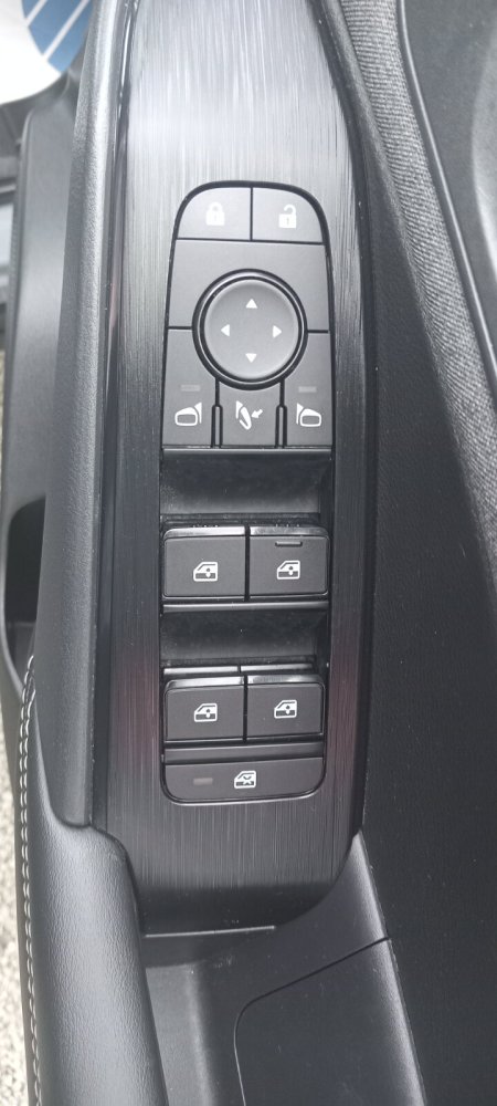 2025 Nissan Qashqai - photo 9