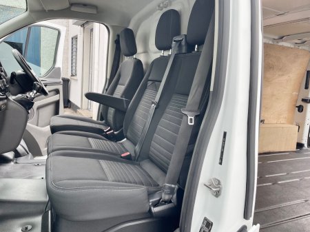 2023 Ford Transit Custom - photo 25