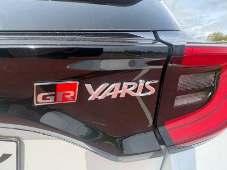 2022 Toyota Yaris - photo 10