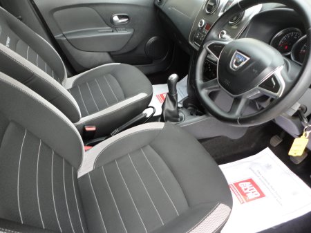 2020 Dacia Sandero Stepway - photo 8