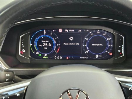 2023 Volkswagen Tiguan - photo 17