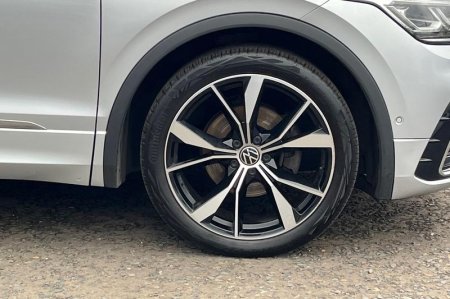 2021 Volkswagen Tiguan - photo 8