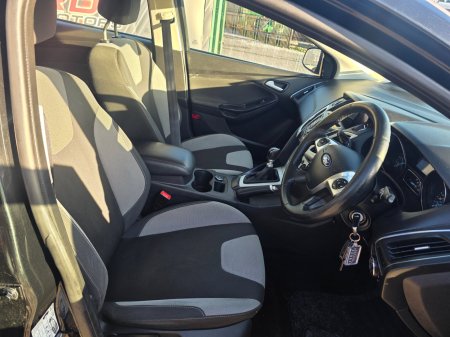 2014 Ford Focus - photo 8