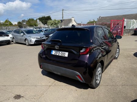 2020 Toyota Yaris - photo 3