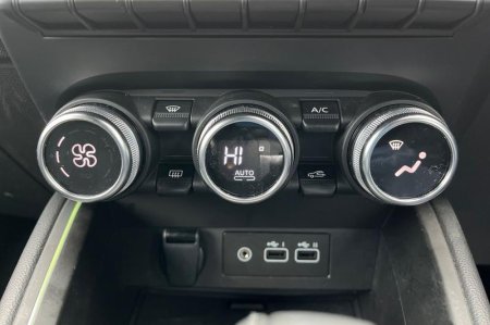 2024 Renault Clio - photo 34