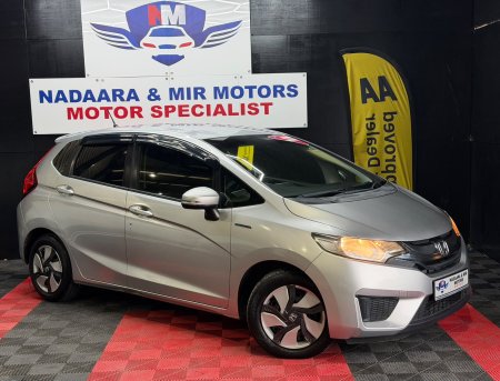 2014 Honda Fit - photo 2