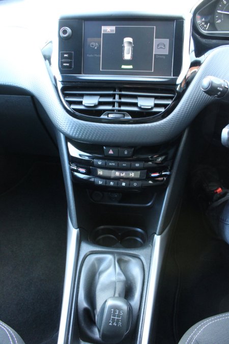 2017 Peugeot 2008 - photo 12