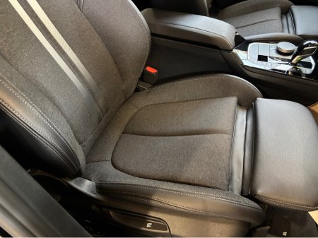 2024 BMW 1-Series - photo 8