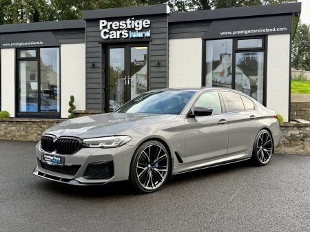 2022 BMW 5-Series 520d M Sport (MHT)