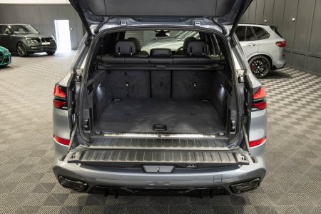 2025 BMW X5 - photo 13