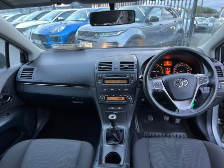 2011 Toyota Avensis - photo 11