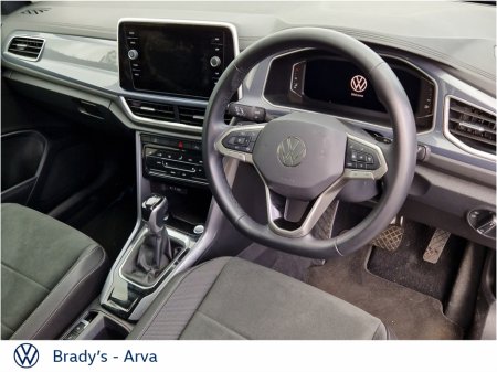 2024 Volkswagen T-Roc - photo 6