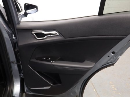 2022 Kia Sportage - photo 28