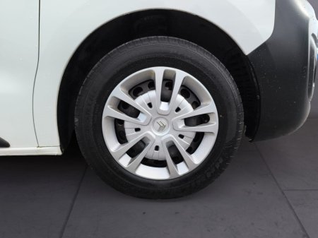 2021 Citroen Dispatch - photo 17