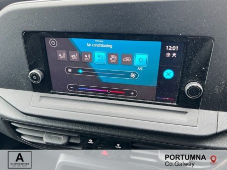 2022 Volkswagen Caddy - photo 9