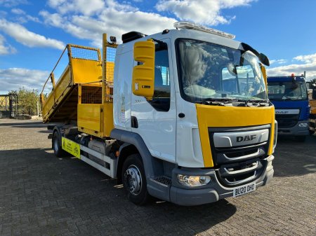 2020 DAF LF 210
