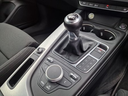 2017 Audi A4 - photo 22