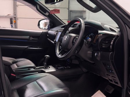 2023 Toyota Hilux - photo 13
