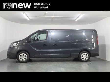 2023 Renault Trafic - photo 12