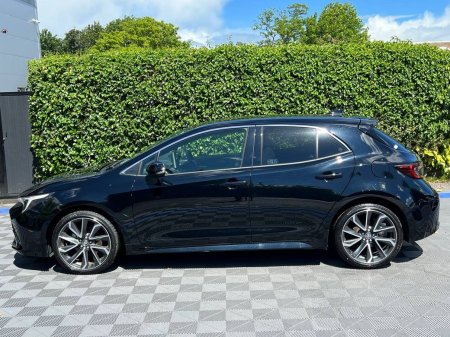 2025 Toyota Corolla - photo 3
