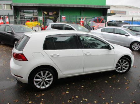 2019 Volkswagen Golf - photo 4