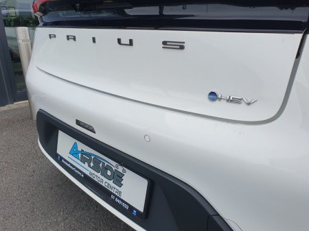 2023 Toyota Prius - photo 23
