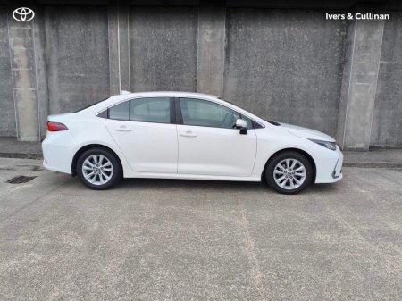 2023 Toyota Corolla - photo 3