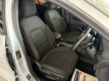 2024 Ford Focus - photo 12