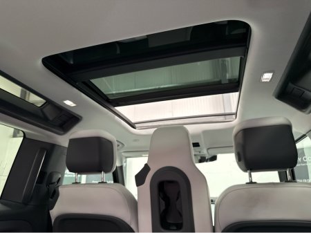 2026 Land Rover Defender - photo 20