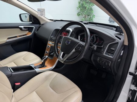 2017 Volvo XC60 - photo 32
