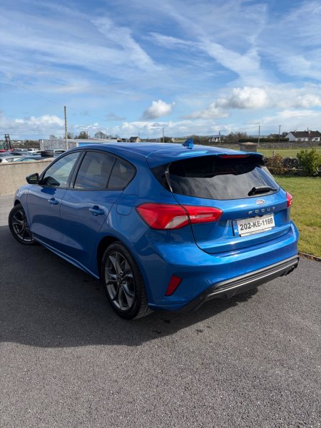 2020 Ford Focus - photo 3