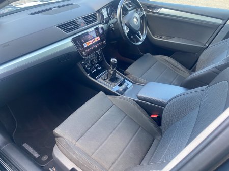 2018 Skoda Superb - photo 11