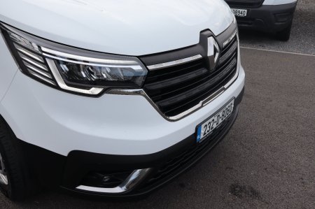 2023 Renault Trafic - photo 10
