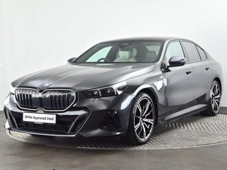 2024 BMW 5-Series - photo 24