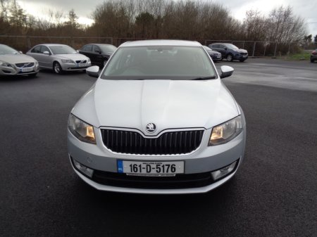 2016 Skoda Octavia Style 1.6 TDI 110HP 4DR * REVERSING CAMERA / BLUETOOTH *