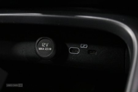 2023 Volvo XC40 - photo 40