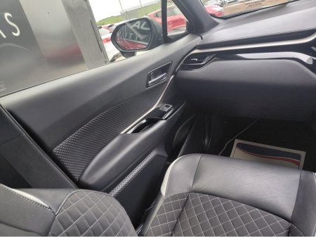 2019 Toyota C-HR - photo 12